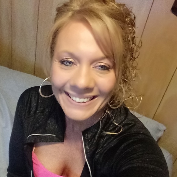 Meet your Posher, Lonna - Picture 8 of 9